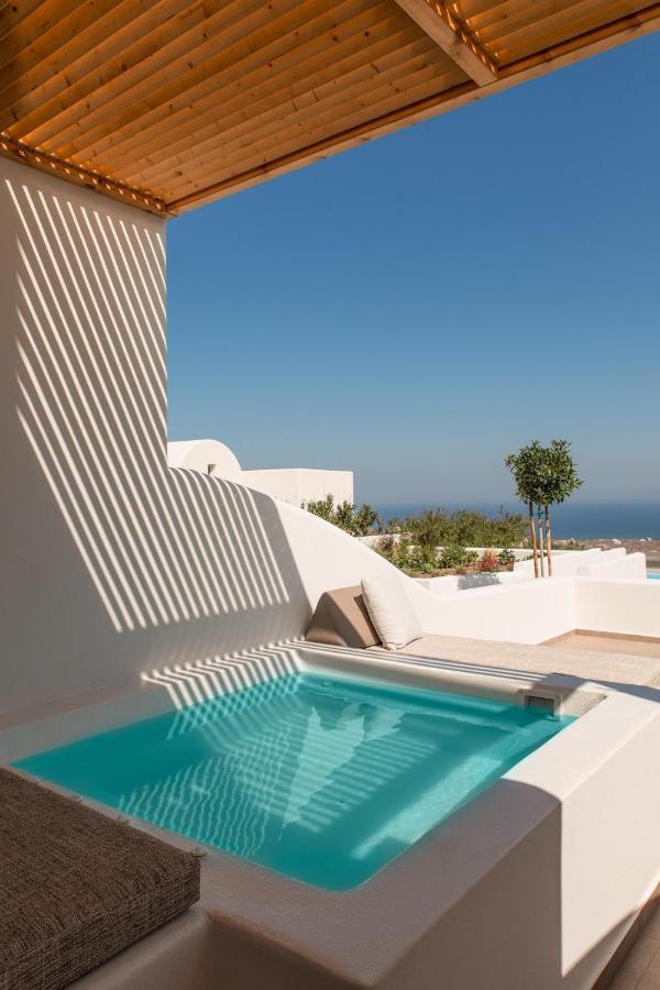 North Wind Luxury Suites Oía Exterior foto