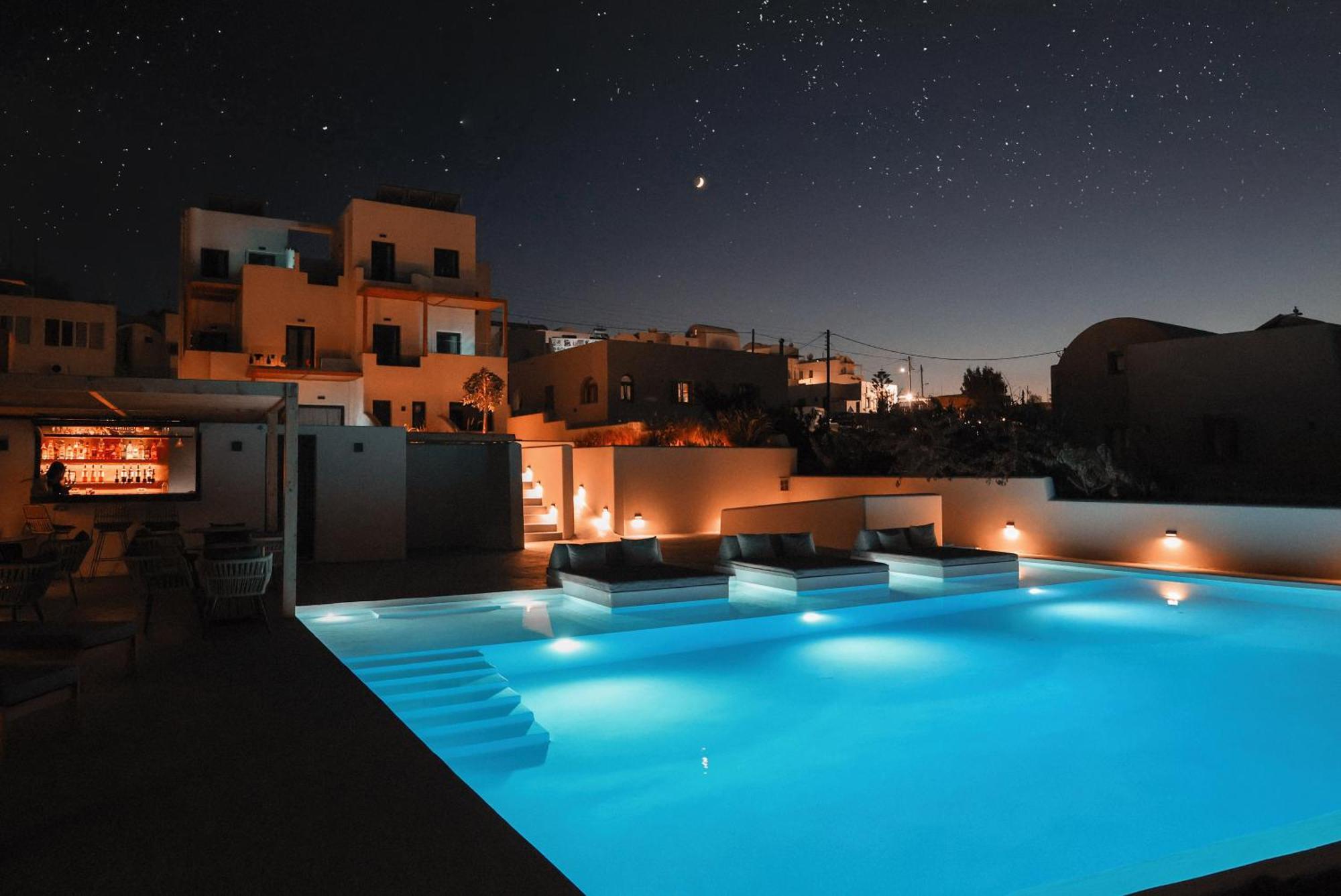 North Wind Luxury Suites Oía Exterior foto